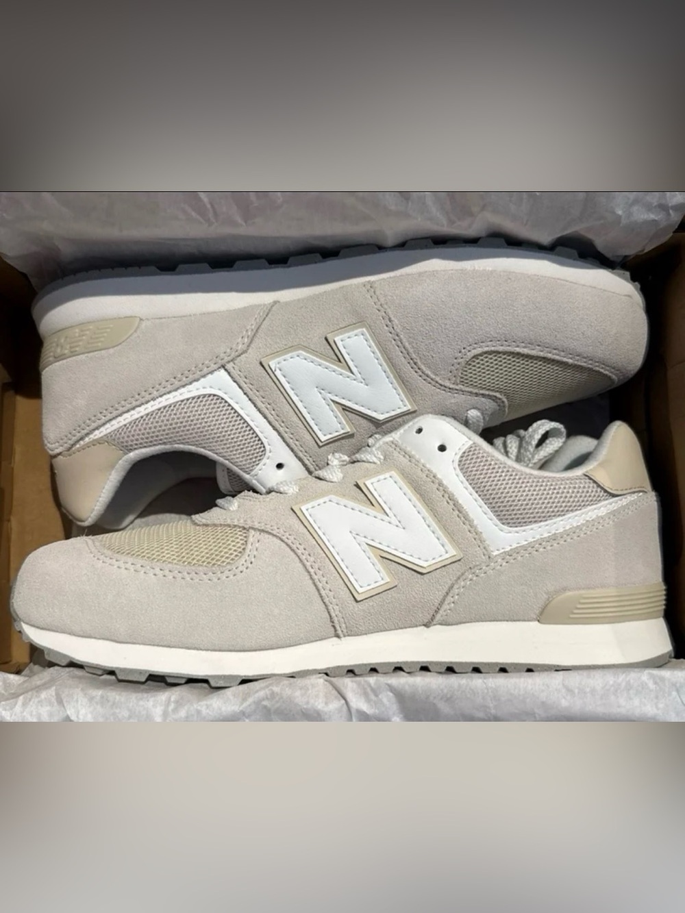 New Balance 574 V1 Classic Lace-Up Sneaker Big Kid 7 WIDE Moonbeam/Bone